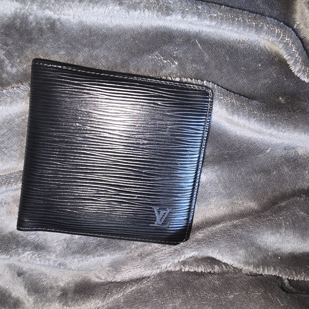 Louis Vuitton Epi Black Wallet